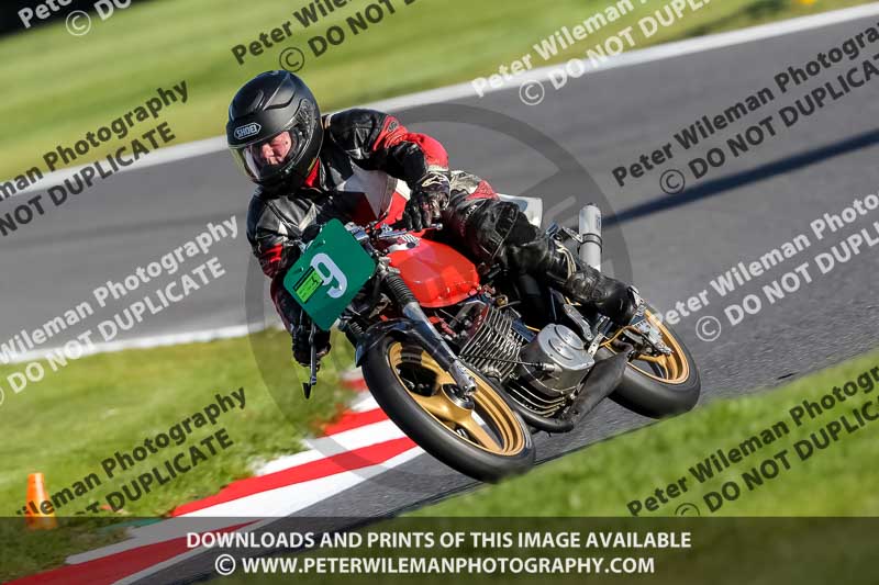 cadwell no limits trackday;cadwell park;cadwell park photographs;cadwell trackday photographs;enduro digital images;event digital images;eventdigitalimages;no limits trackdays;peter wileman photography;racing digital images;trackday digital images;trackday photos